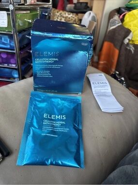 ELEMIS Blue Cellutox Herbal Bath Synergy Single-Dose Sachet - 10 Sachets.  New!